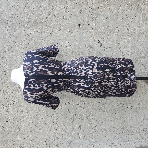 TAHARI silk leopard print dress - Picture 8 of 12